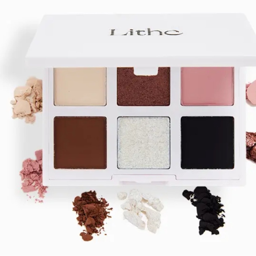 🔥BRAND NEW Lithe Radiant Eyeshadow Palette - Beige, Rose, Chocolate, Onyx
